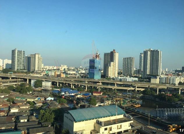 Aspire condo for rent